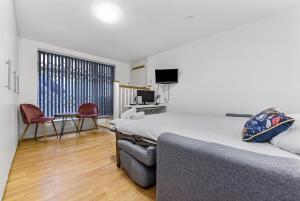 Studio room in Charlotte Rooms by EveryWhere to Sleep London