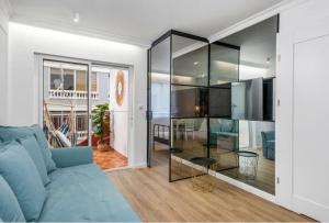 Flaming Apartment 4F