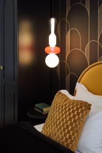 Pierrot & Pierrette Gajeva 6