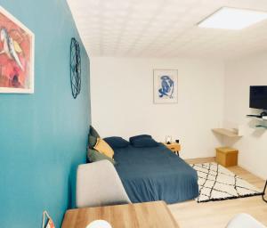 Appartements Studio - WIFI - Train Station - Love Bridgi home : photos des chambres