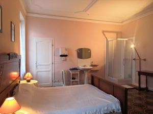 B&B / Chambres d'hotes Les Volets Bleus : photos des chambres