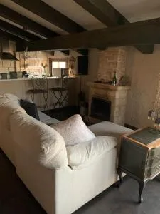 LA BUHARDILLA - Iznatoraf