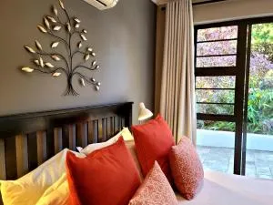 Suite 9- Deja' Blu Bed and Breakfast- East London - Beacon Bay
