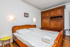 Apartments with parking space Pjescana Uvala, Pula - 7349