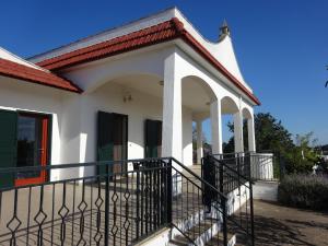 Magnificent villa close to the historic town of Ostuni and beaches