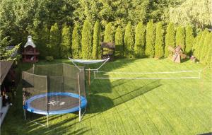 Stunning Apartment In Wielki Klincz With Wifi