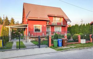 Stunning Home In Wielki Klincz With 3 Bedrooms And Wifi