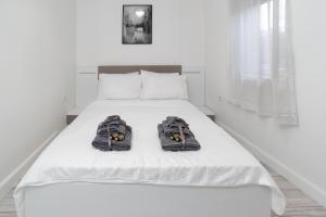 Beautiful Place in The Heart of The City!!!!