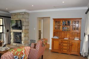 Sunbird Haven Self-Catering Sleeps 8