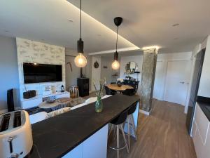 San Bernardo Apartamento de lujo con ascensor, Wifi y vistas a Collarada