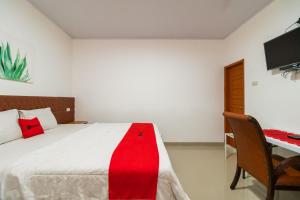RedDoorz @ Aldos Villa Silangit