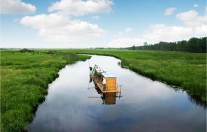 Stunning Home In Dolistowo Stare