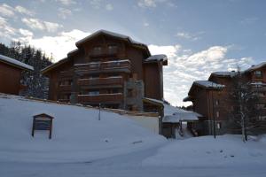 Chalet de Montalbert 22B Ski in ski out 4-6 pers