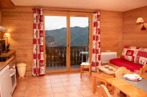 Appart'hotels Chalets de Praroustan by Actisource : photos des chambres