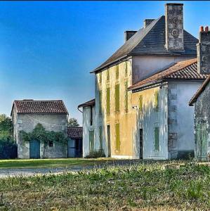 B&B / Chambres d'hotes Les maisons du bonheur : photos des chambres