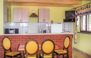 Awesome Home In Brodnica Grna With Kitchen