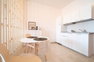 TEODORA SUITE pink