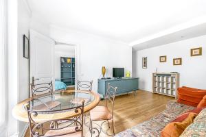 Appartements Apartment Montmartre Custine by B'Your Home : photos des chambres
