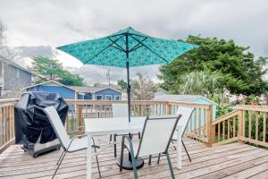 Lovely Beach Bungalow