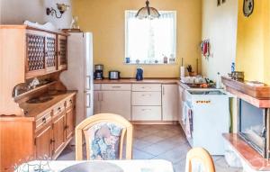 Pet Friendly Home In Szteklin With Kitchenette