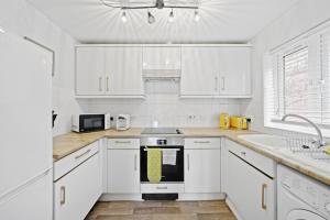 CityStay 1 Bed Flat In Hendon- Free Parking