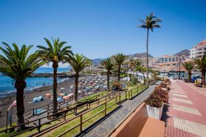 FRONT LiNE OCEAN ViEW 2BeD Wi-Fi YOUR HOLiDAY HOME