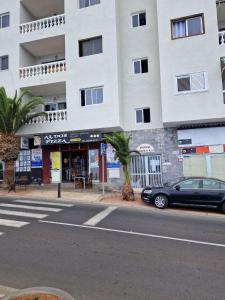 FRONT LiNE OCEAN ViEW 2BeD Wi-Fi YOUR HOLiDAY HOME