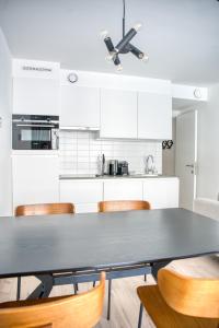 Cosy Seaside Apartments