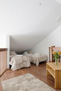 Alppitähti, Huoneisto Hilla