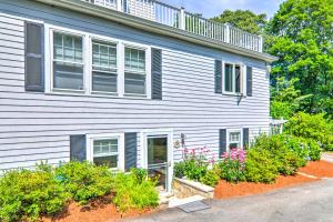 3 Mi to Bourne Scenic Park Quaint Cape Cod Apt
