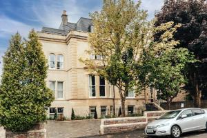 Redland Suites - Apartment 8