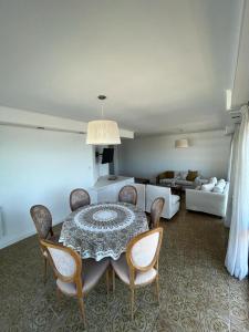 Los Petos - Playa Grande