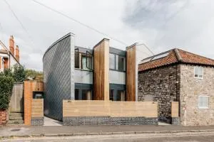 Redland Stay In Bespoke Home 1 of 2 - Bristol