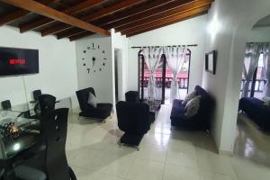 central apartamento al lado del polideportivo sur de envigado