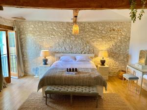 Maisons de vacances Fabulous 9-Bed House in Eymet : photos des chambres