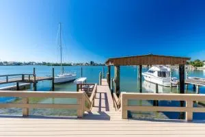 Amazing water front view home newly renovated 3BD 2BTH - Anona