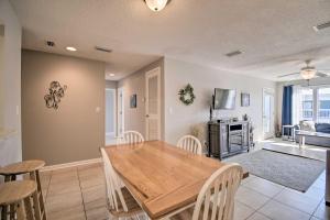 Gulf Shores Condo Private Balcony and Beach Views!