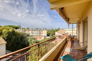 Very Nice 60m With Balcony Near The Beaches!