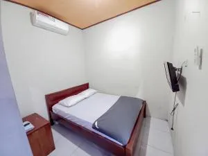 Hotel Gerung 2 near Luwes Mall Nganjuk Mitra RedDoorz - Bojonegoro