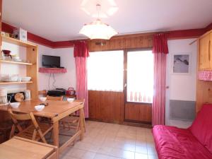 Appartements Studio Les Carroz d'Araches, 1 piece, 4 personnes - FR-1-572-165 : photos des chambres