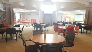 Hotels Greet Hotel Castres Saix : photos des chambres