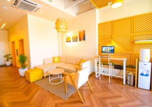 Bloom Hotel - Gachibowli