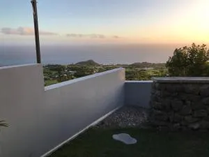 loft meublé fonctionnel proche de grande anse - Manapany