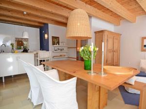 Haus Baabinchen - Ferienhaus mit Kamin und Terrasse