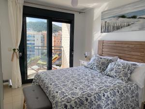 GEMELOS 24 CALA DE FINESTRAT. Vistas al mar.