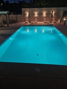 Stark - AzulenaCalpe