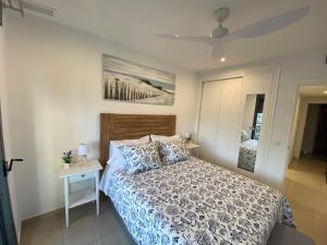 GEMELOS 24 CALA DE FINESTRAT. Vistas al mar.