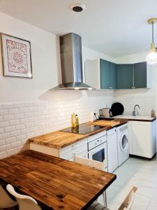 Sète, T2 cosy et atypique, Jardin Château deau, centre ville