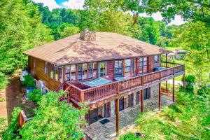 Lakeshore Treetops - 4hvězdičkové hotely ve městě Lake Junaluska