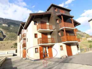 Appartement pour 4 personnes à Val Cenis Lanslevillard, proche remontées mécaniques et commerces - FR-1-508-231
